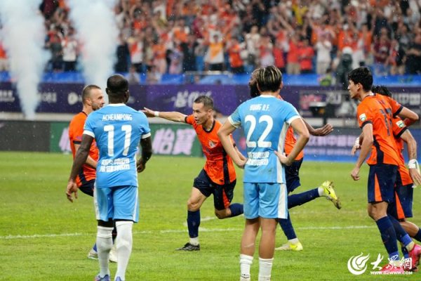 赌钱赚钱app河南队刘鑫瑜接队友助攻扳平比分-线上赌钱APP大全(中国)科技有限公司